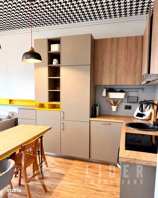 Apartament cu 3 camere de vanzare in Buna Ziua, mobilat si utilat.