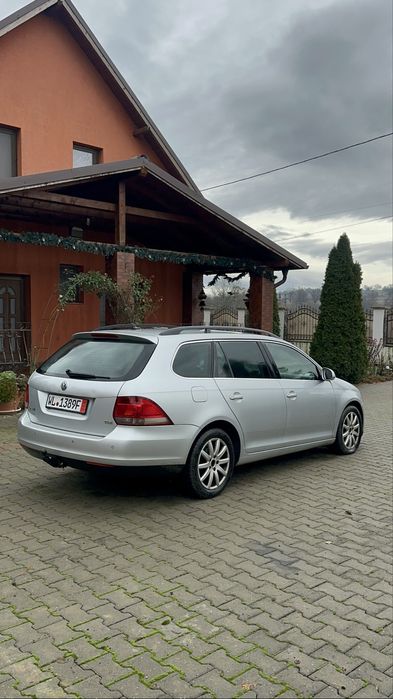 Vând golf 5/V 1.9/ 105cp/ posibilitate rate/import Germania