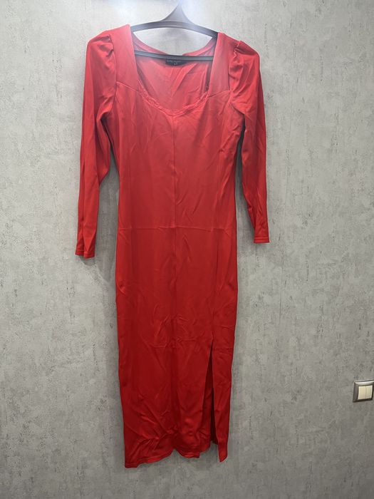 Продам платья недорого