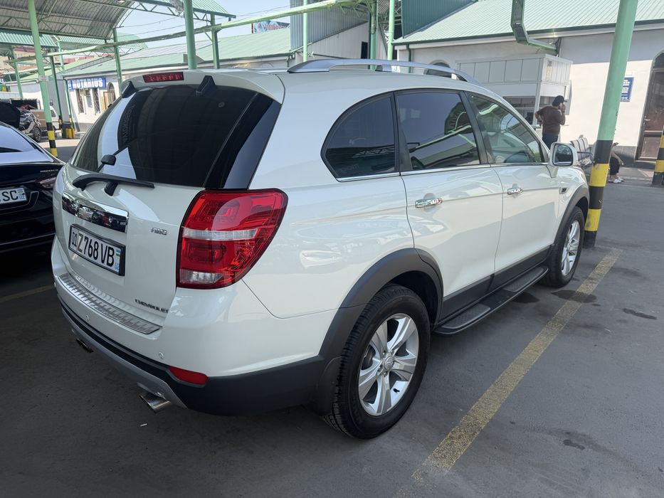 Chevrolet Captiva 2011 — 3