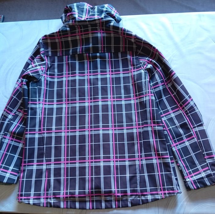 Спортно дамско яке