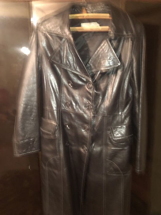 Кожанный тренч черный