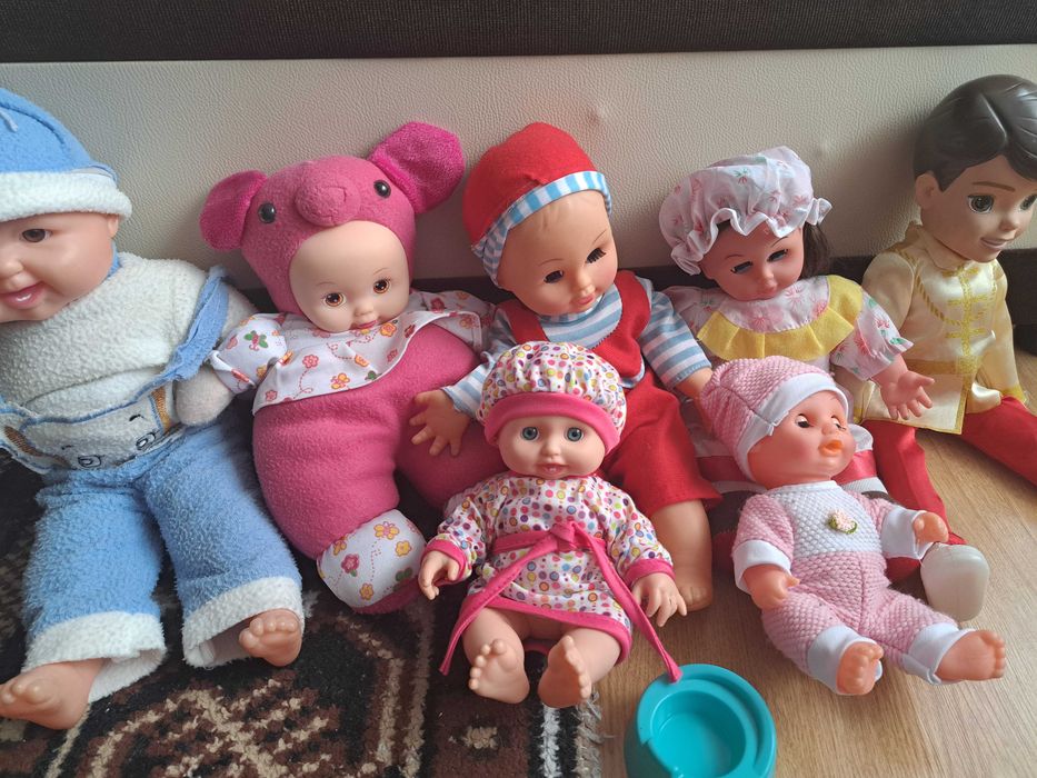 Голяма къща за кукли,различни забавни играчки