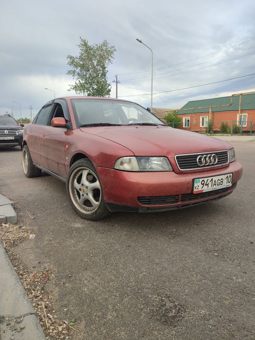 Ауди А4 Б5 2.6 автомат