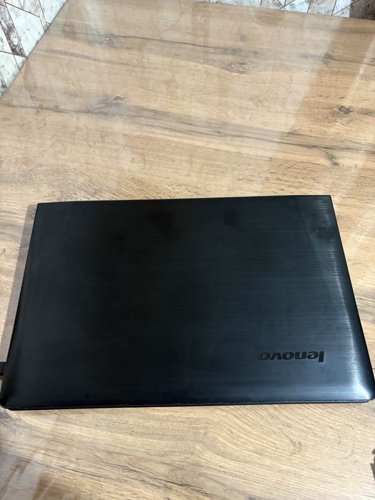 Ноутбук Lenovo IdeaPad Y500