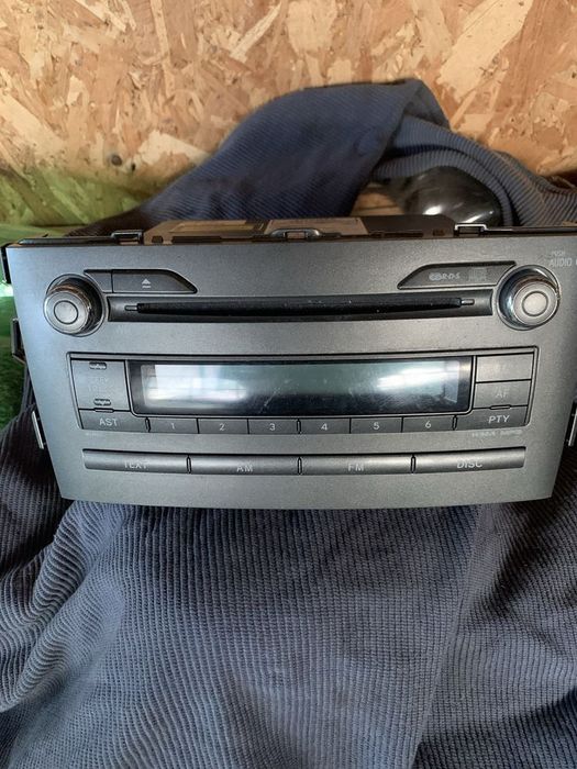 Оригинално CD Toyota Auris
