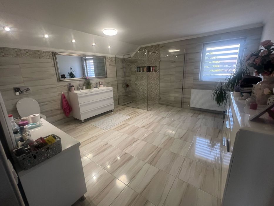 Vînd casa Sânmartin// Beverly Hills///Teren 1000mp2\\