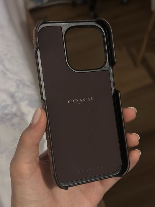 iPhone 14 Pro кейс Coach