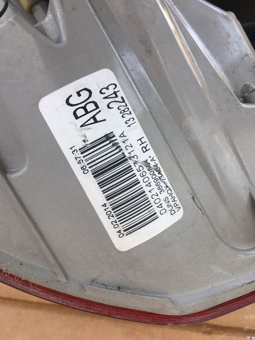 Triple/Stopuri Opel Astra J break. 2009-2014. Volan stinga.