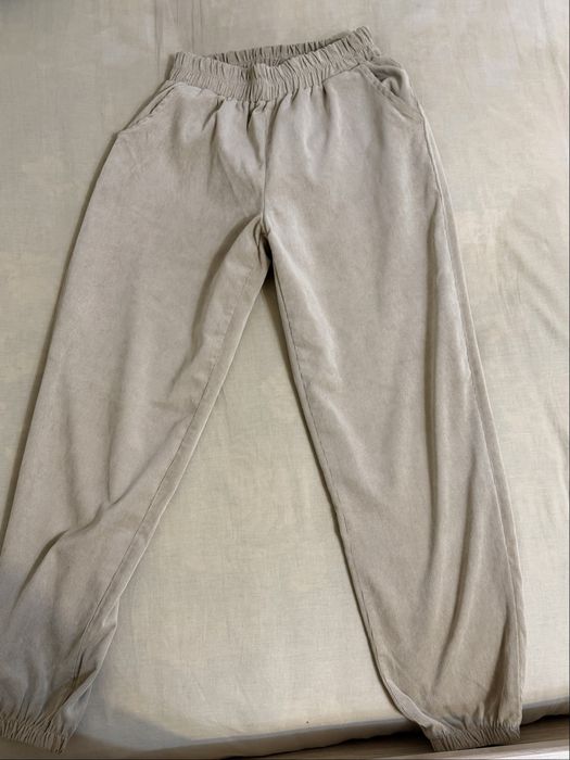 Продам женские  одежды