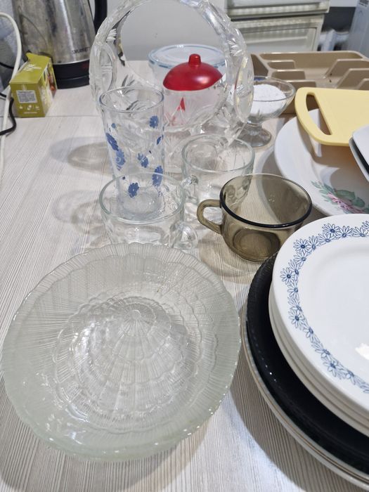 Отдам даром посуды