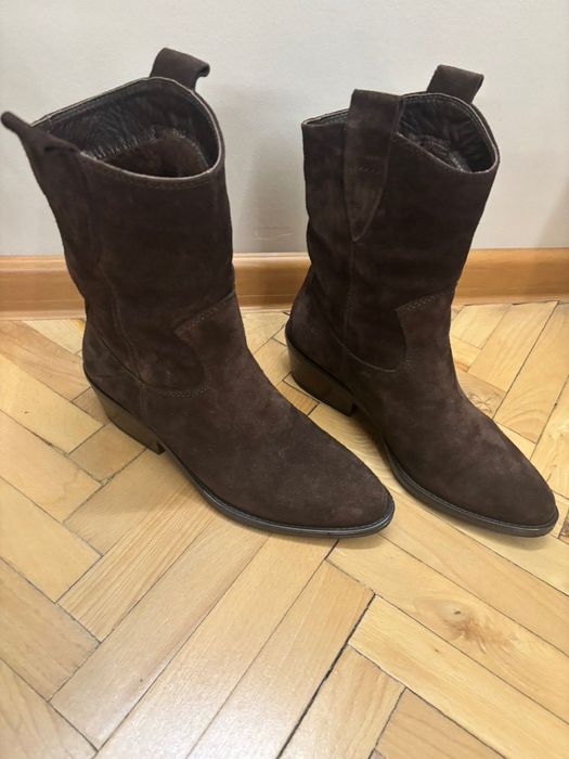 Кафяви дамски ботуши