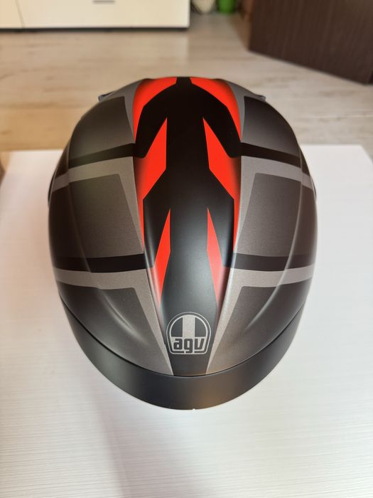 Каска AGV K6s размер M