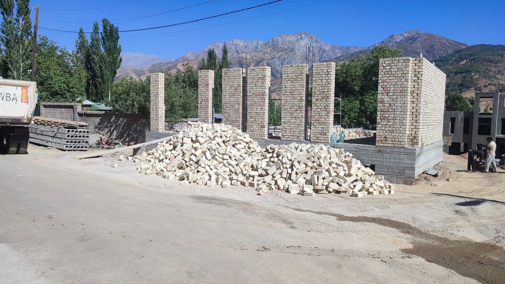 Klines Клинес шебен qum тош пишган Гишт Коронкул Богистон Чимган Нанай