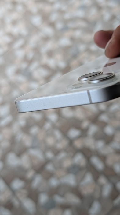 iPhone 14 white  128 gb