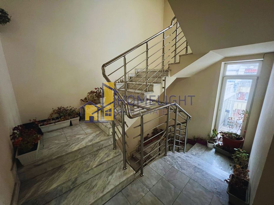 Двустаен апартамент в кв. Борово