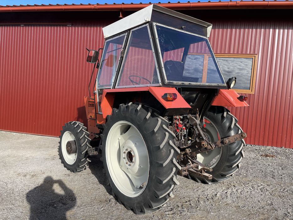 Universal UTB 530 DTC 4x4