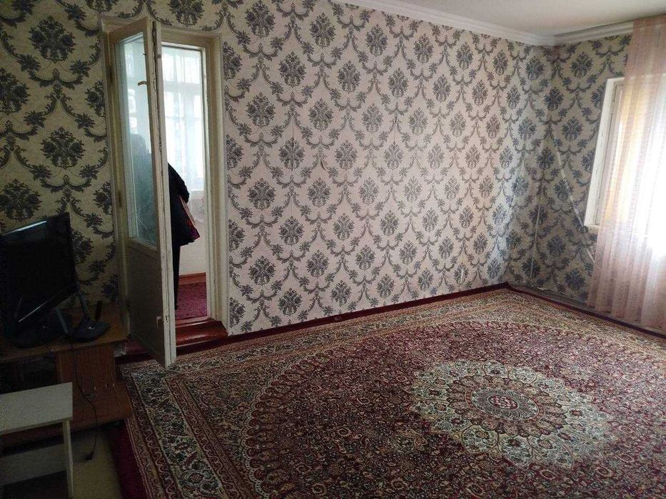 1 хонали уй ижарага берилади