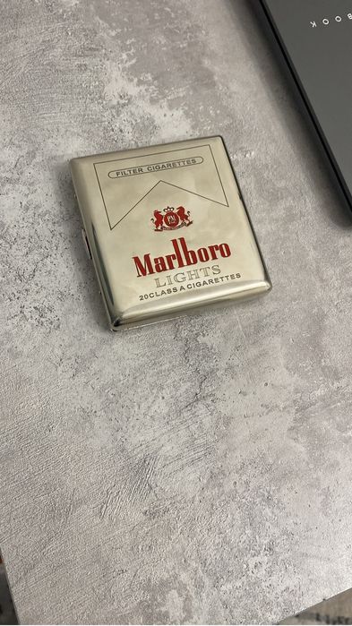 Портсигар мальборо