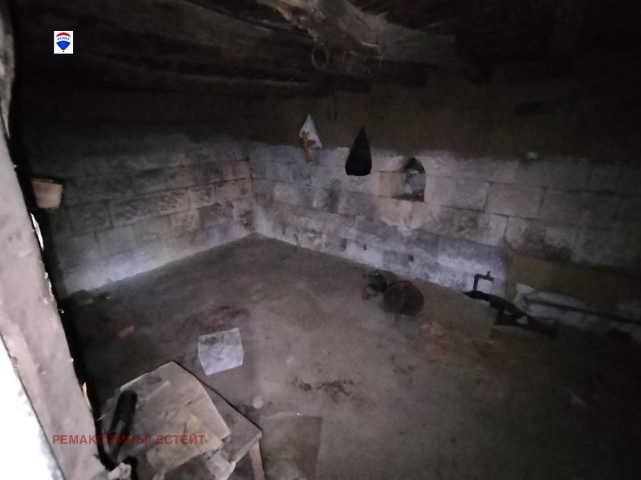 Продава се Къща в с. Горно Абланово, Област Русе - 72 кв.м за 46 €/кв.м - Снимка #10