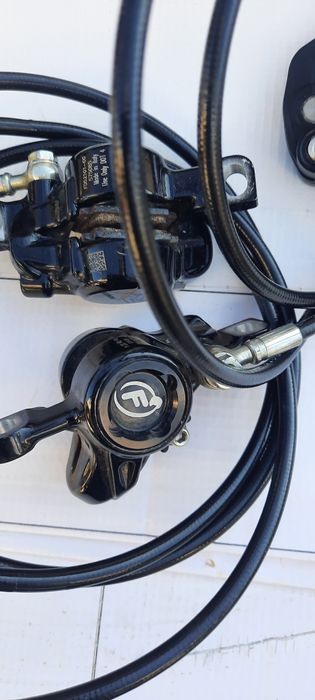 Лот части от висок клас