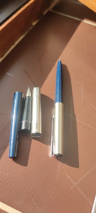 Lot stilou Parker Vector Inox set Parker stilou Aurora