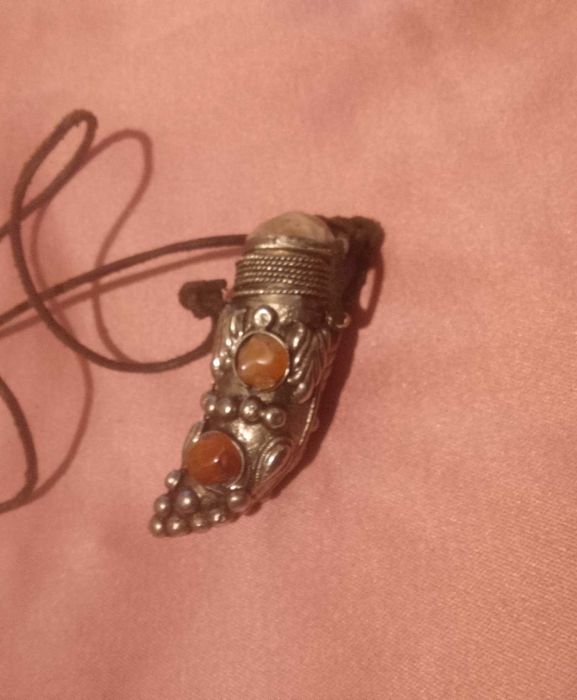 Медальон бутилка метал с ахат