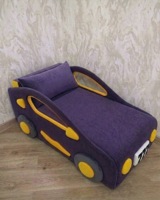 Продам диван машинку