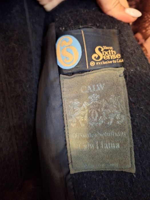 Продам зимнее пальто в отличном состоянии