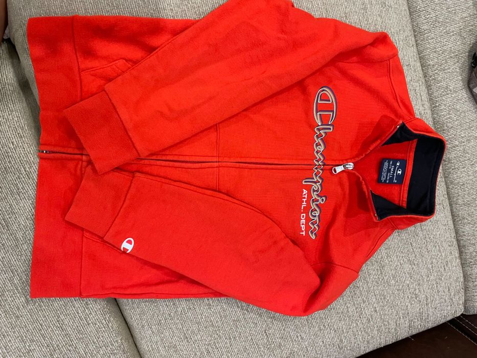 Детски суитчър за момче на CHAMPION 7-8 год.