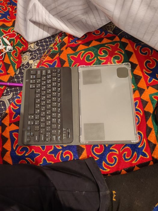 Планшет Gvill G1000