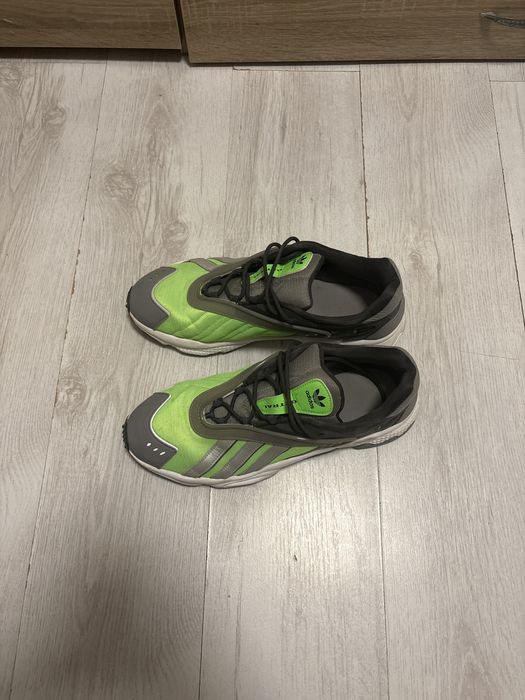 Мъшки обувки Adidas