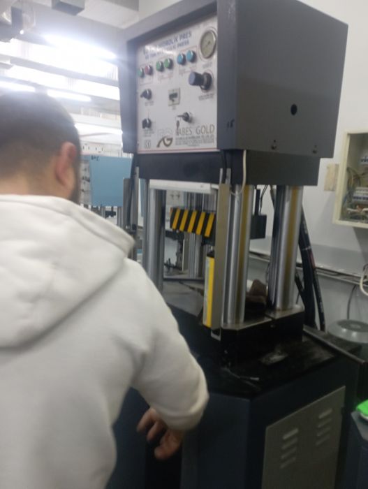 Ремонт гидравлических Прессов