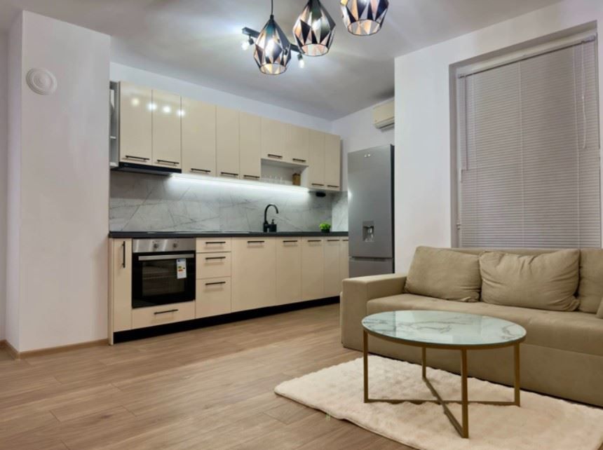 Дава се под наем Двустаен апартамент в София, Манастирски ливади - 100 кв.м за 796.62 € - Снимка #1