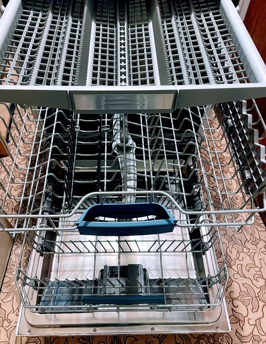 Съдомиялна Bosch