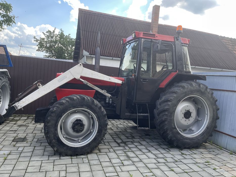 Tractor Case International 1056 XL