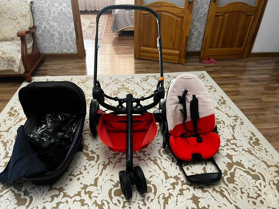 Детская коляска Quinny Moodd 2 в 1