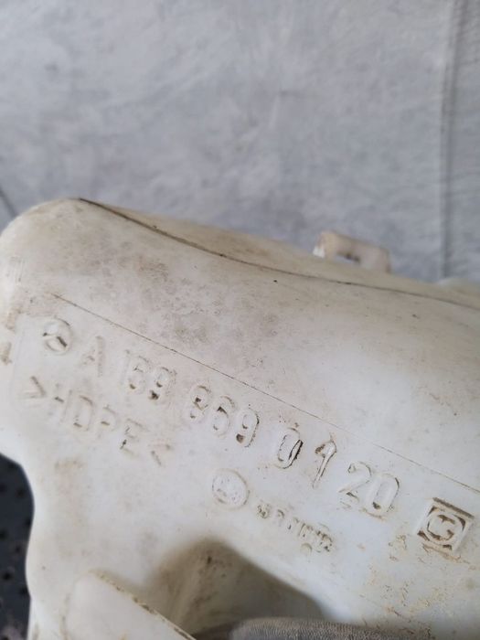 Vas lichid parbriz mercedes a class w169 a1698690120