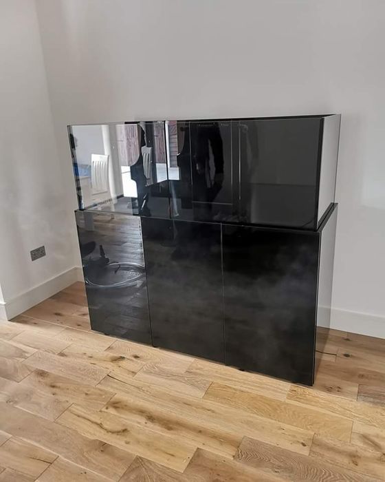 Akvarium yasab berabiz