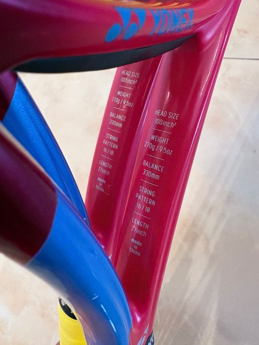 Yonex VCore Game, 100, грип 2, 270 г, баланс 330 мм. - 2бр