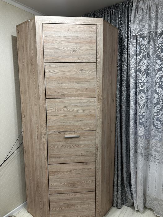 Шкаф гардероб шифонер