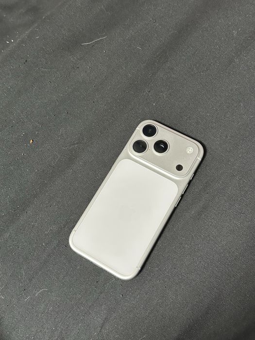 Айфон 17 pro 512