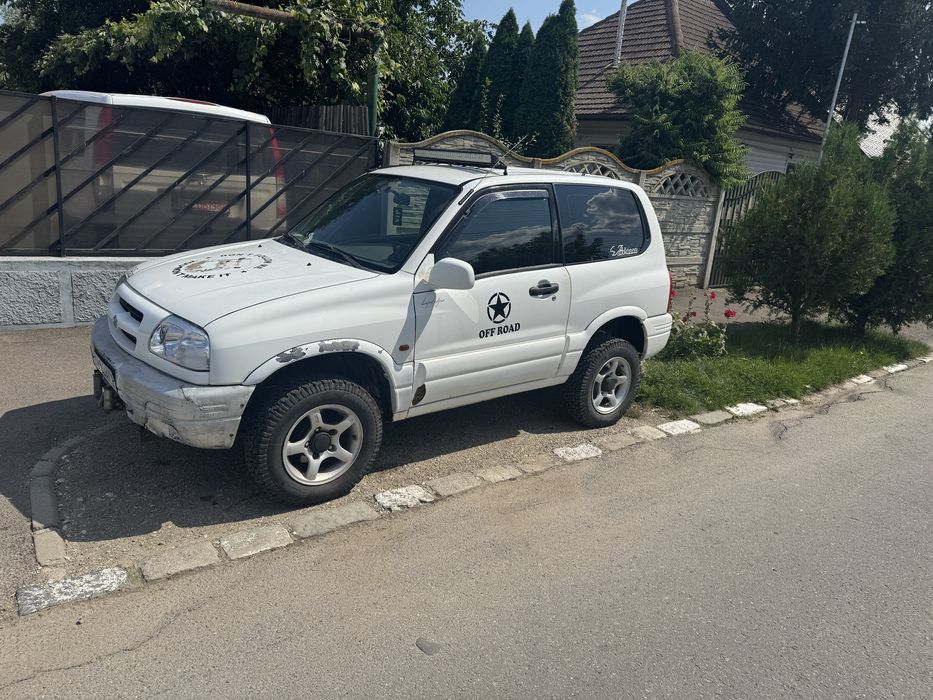 Grand vitara 1,6 2000