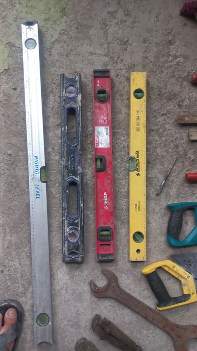 Продам уровень для строительства