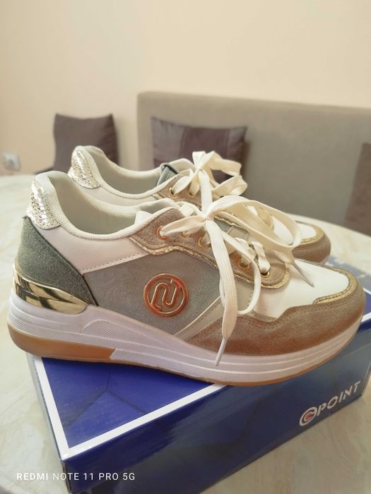 Дамски сникърси 39