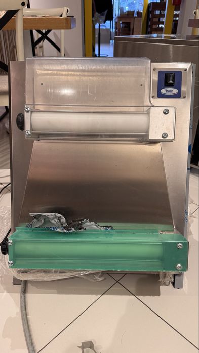 Продам тестораскаточную машину