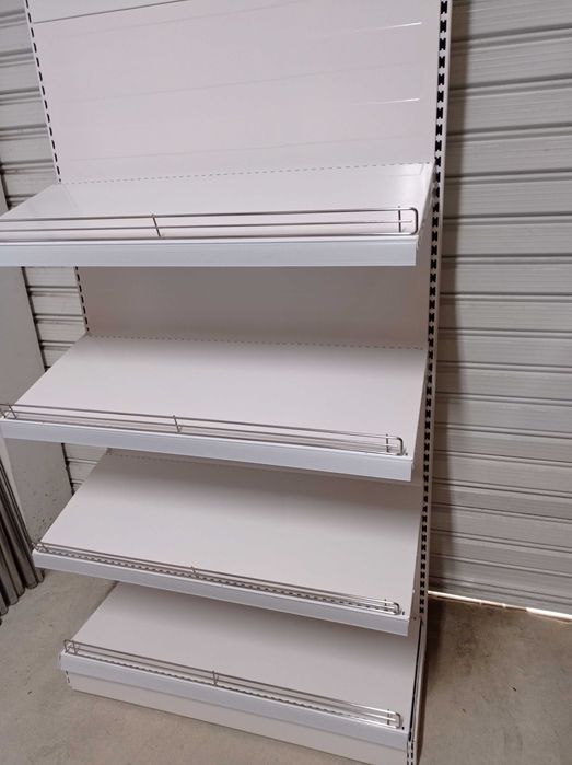 Стелажи за плодове и зеленчуци