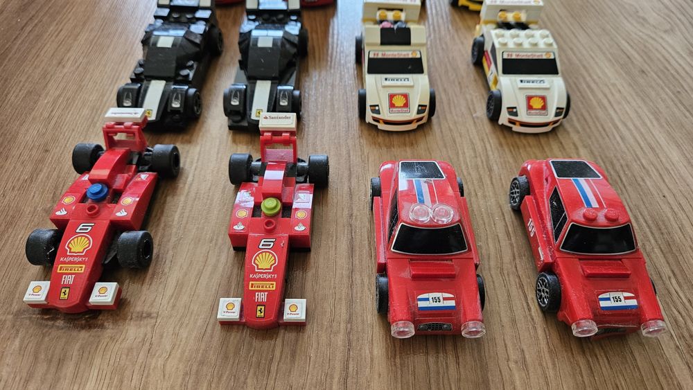 LEGO колички – Ferrari, състезателни и сервизни – комплект 12 бр.