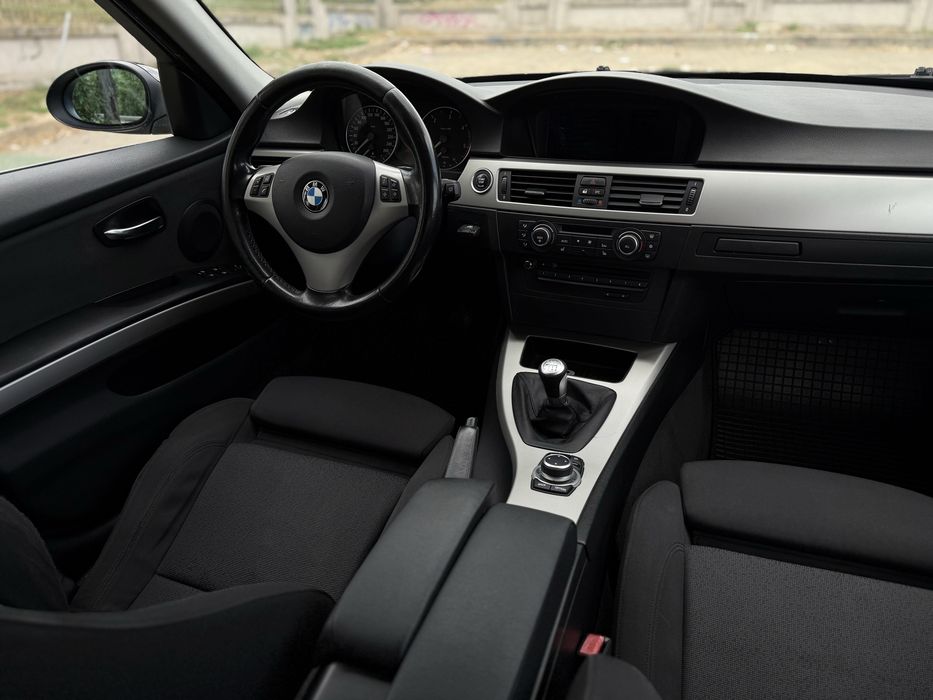 BMW 318d E91 Touring 2006