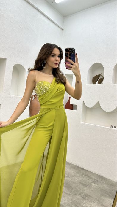 Официален гащеризон в цвят лайм